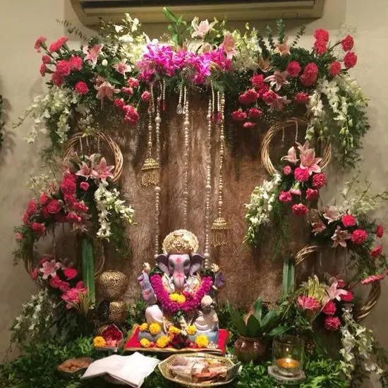 Ganpati Flower Decoration