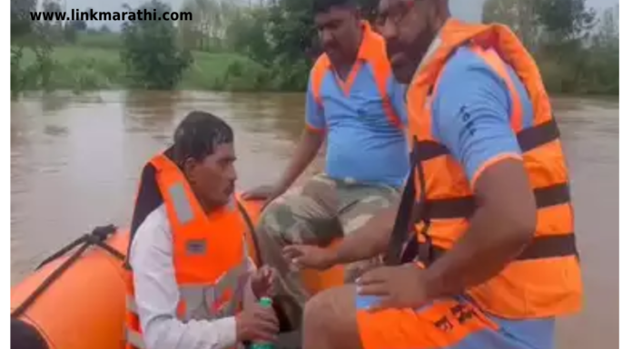 Kolhapur:रेस्क्यू ऑपरेशनने नदीत बुडणाऱ्या तरुणाचे प्राण वाचवले;साहस आणि सहकार्याची कहाणी!|A rescue operation saved the life of a drowning youth in the river Kolhapur