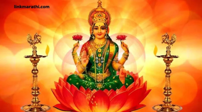 Mahalaxmi Puja in Shravan Month:महत्त्व, विधी आणि शुभ निरीक्षणे Mahalaxmi Puja in Shravan Month