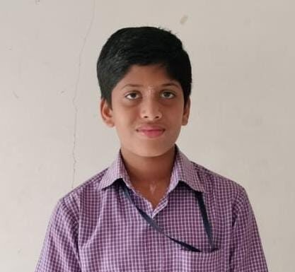 उत्तुरच्या केंद्रे शाळेचा विद्यार्थी आर्यन पोवार याची आजरा तालुक्यातून जि. प. शैक्षणिक अभ्यास दौऱ्यासाठी निवड