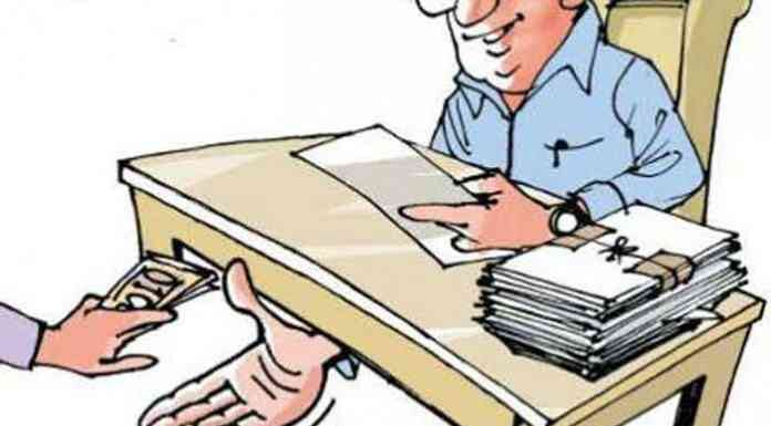 लाच प्रकरणी गडहिंग्लज पोलीस ठाण्यातील महिला जाळ्यात