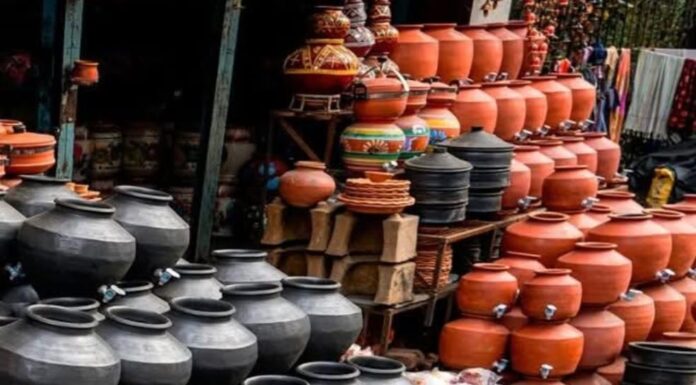 निदान आज याला मडकं म्हणू नका