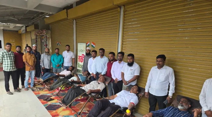 गडहिंग्लजच्या लकी खिदमत फाउंडेशनतर्फे रक्तदान शिबिर उत्सहात संपन्न