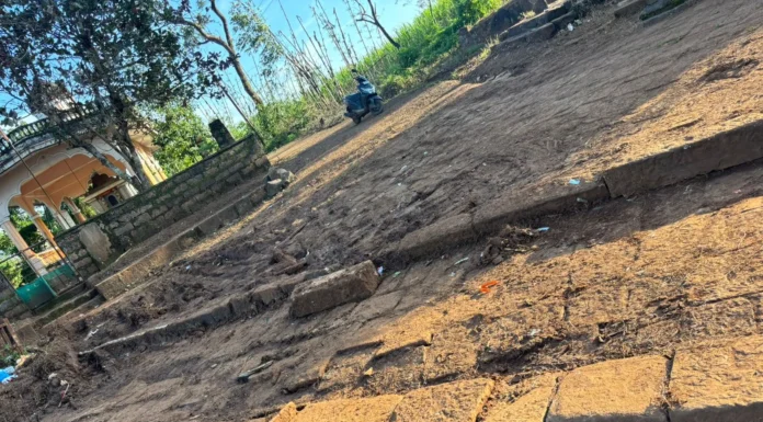 ऐतिहासिक वारसा लाभलेल्या मोरजकर महाराज समाधी घाटाचे संवर्धन काळाची गरज