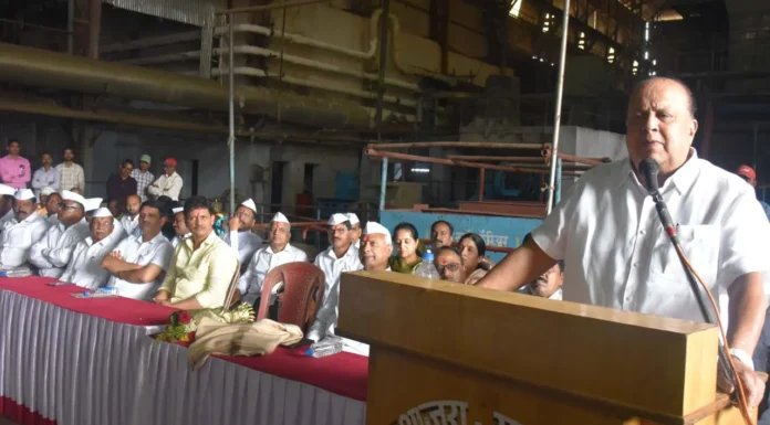 ए.आय.तंत्रज्ञानाचा वापर करा आणि एकरी ऊस उत्पादन वाढवा- वैद्यकीय शिक्षण मंत्री हसन मुश्रीफ