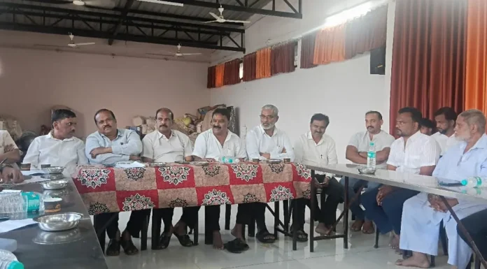 ताराराणी आघाडीचे नगराध्यक्ष व 17 नगरसेवक मोठ्या मताधिक्याने विजयी होतील- अशोकअण्णा चराटी यांनी व्यक्त केला विश्वास