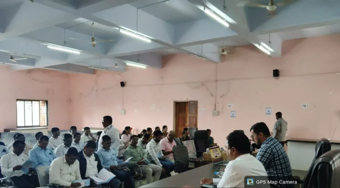 जिल्हा जनगणना पुस्तिका 2026 संदर्भात आजऱ्यात मार्गदर्शन शिबिर
